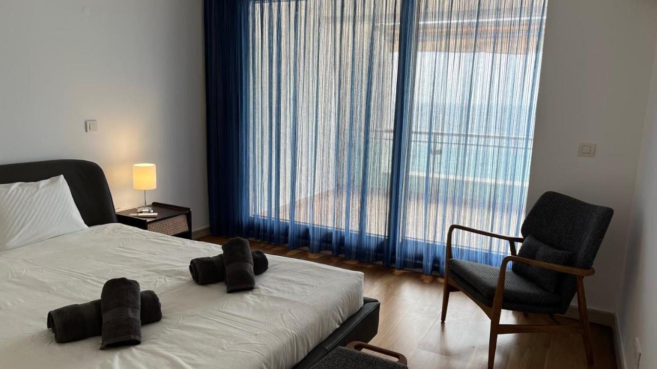 Sea Breeze Apartment Sesimbra Bagian luar foto