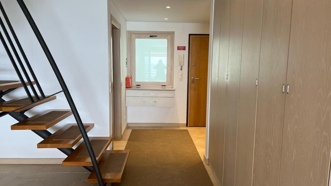 Sea Breeze Apartment Sesimbra Bagian luar foto