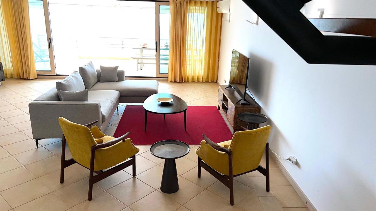 Sea Breeze Apartment Sesimbra Bagian luar foto